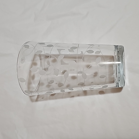 T-Mobile Tuesdays Holiday Glass New in Box - Picture 7 of 14